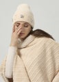 Koristeellinen pipo Harmaa tai Beige