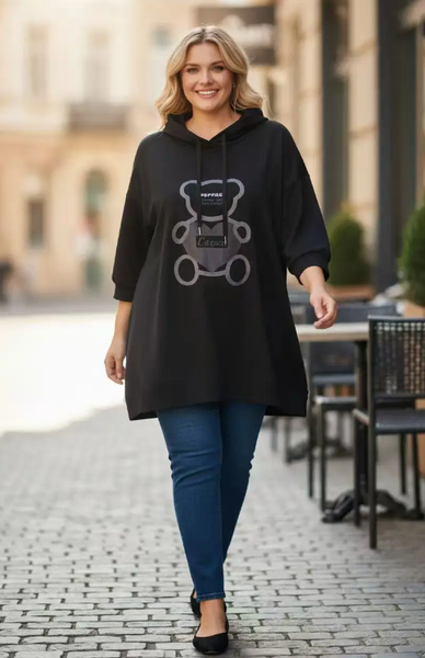 Musta pitk&auml; hupparitunika printill&auml;, Pluskoko