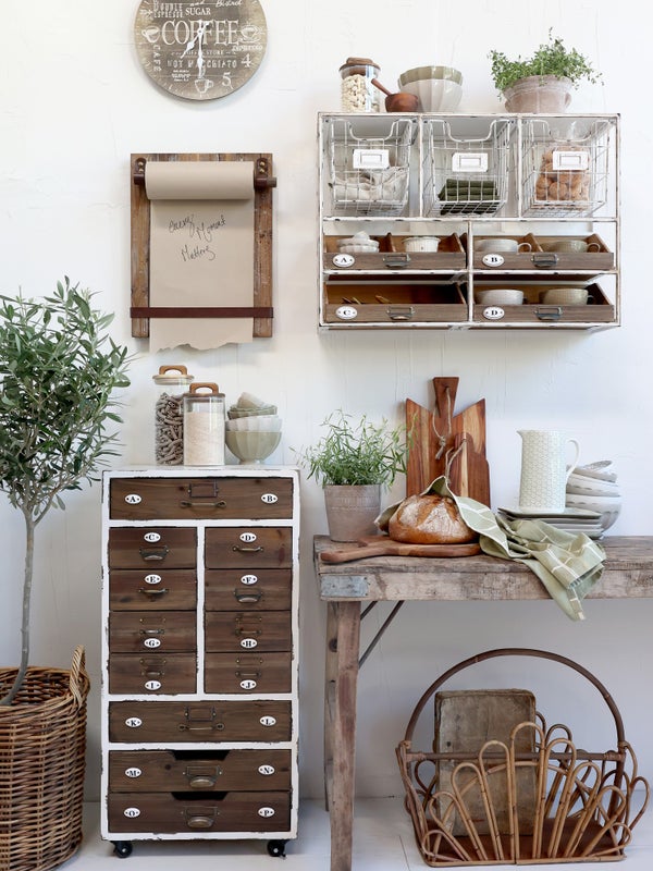 Sein&auml;hylly antique cream, Chic Antique