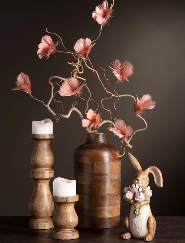 Pupu Milly ja tulppaanit, A lot Decoration