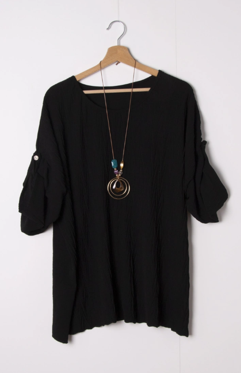 Tyylik&auml;s ja mukava oversize- paita korulla musta, One Size