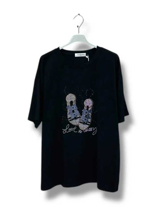 Rhinestone Shoes - t-paita, musta tai valkoinen, Pluskoko